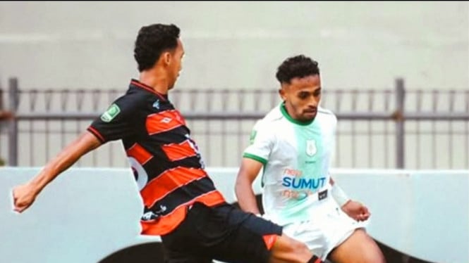 Persekat Tegal vs PSMS Medan.