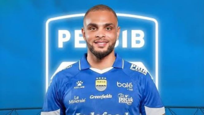 Potret Layvin Kurzawa