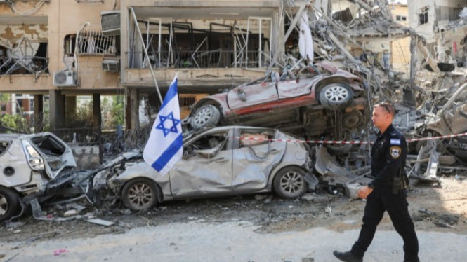 Hari ke-14 perang: Israel di ambang kehancuran?