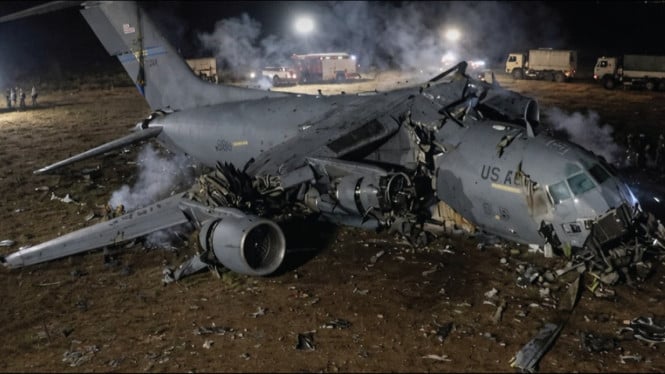 Pesawat Amerika dihantam rudal Iran