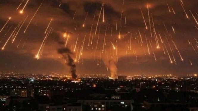 Ilustrasi serangan rudal Iran ke Israel
