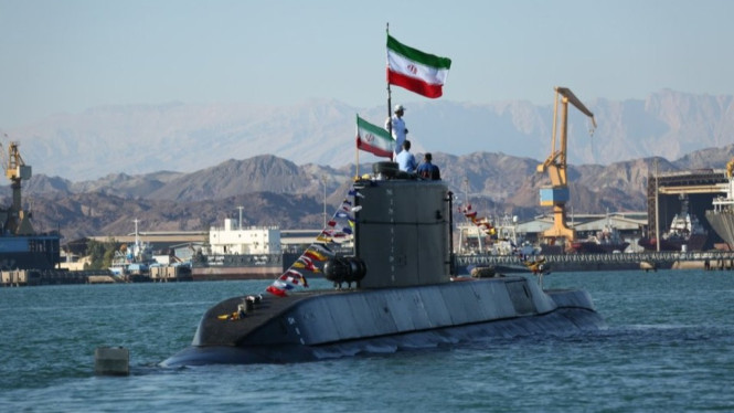 Kapal selam angkatan laut Iran