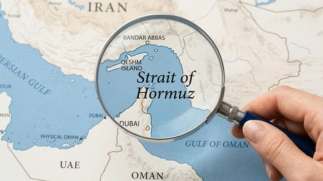 Peta Selat Hormuz di balik perang Iran vs Amerika