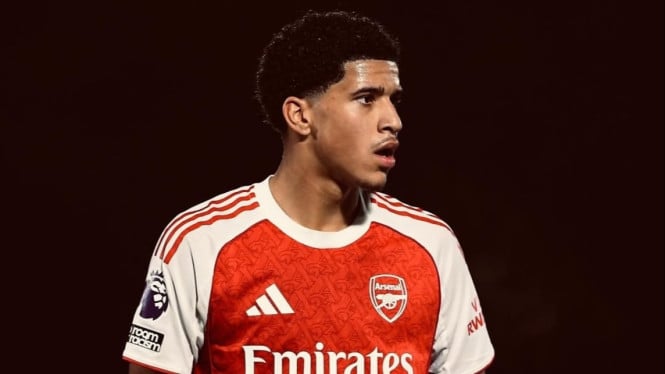Wonderkid Arsenal Demiane Agustien dikabarkan akan bergabung dengan Timnas Indonesia.