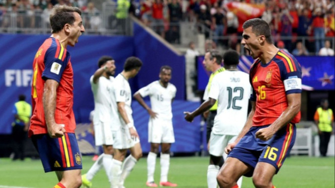 Spanyol bantai Arab Saudi 4-0