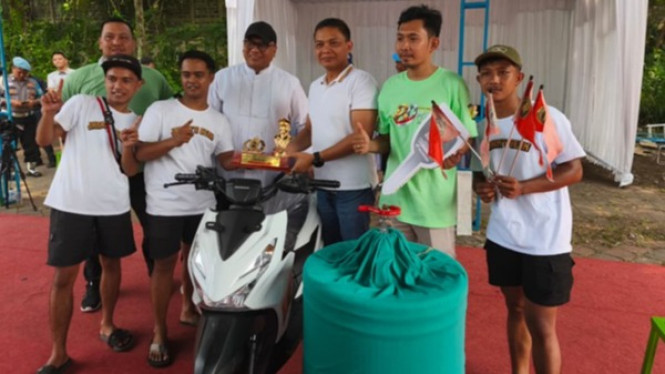 Pemenang lomba Kicau Mania di Depok