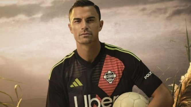Potret Emil Audero