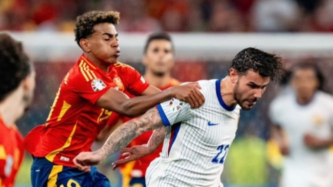 Pertandingan Prancis vs Spanyol.