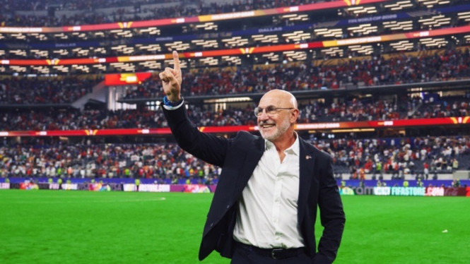 Pelatih Spanyol, Luis de la Fuente.