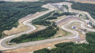 Sirkuit Brno Baru Bikin Pembalap MotoGP Ceko 2025 Ketagihan, Cengkeramannya Luar Biasa!