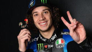 Momentum Gila! Bezzecchi Akhiri MotoGP 2025 dengan Rekor Sensasional