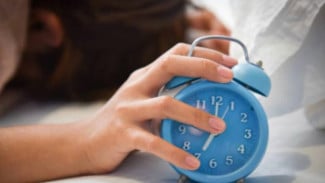 Sulit Tidur? Begini Cara Alami Tingkatkan Kualitas Tidur Tanpa Obat
