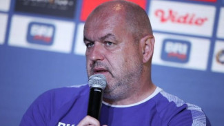 Bojan Hodak Akhirnya Bongkar Rahasia Harmoni Ruang Ganti Persib Bandung!