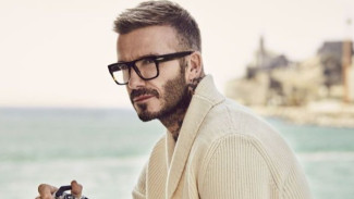 5 Koleksi Kacamata Mewah David Beckham, Ada yang Seharga Mobil Mewah!