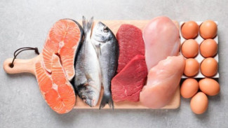 7 Sumber Protein Sahur yang Bikin Energi Puasa Super Stabil!