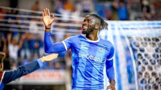Resmi: Tolu Arokodare Tinggalkan Genk, Segera Perkuat Wolves di Premier League