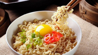 Jangan Tertipu! Mie Instan Rendah Kalori Justru Simpan Bahaya Tersembunyi