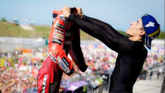 Marc Marquez Ungkap Alasan di Balik Selebrasi Ala Messi Usai Juara MotoGP Italia 2025