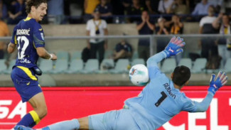 Catatan Kiper Timnas Indonesia Ungguli David De Gea