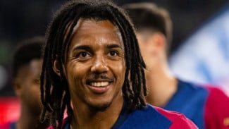 Jules Kounde Tembus 150 Laga bersama Barcelona, Targetkan Rekor Éric Abidal