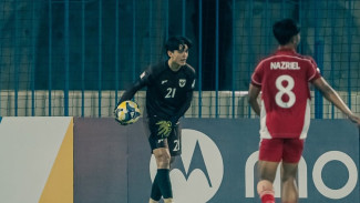 Kiper Keturunan Ini Kaget! Mike Hoppenbrouwers Takjub Lihat Suporter Indonesia di Qatar!