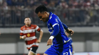 Gol Spektakuler Beruntun! Persib Bandung Hancurkan Madura United, Debutan U-17 Jadi Sorotan!