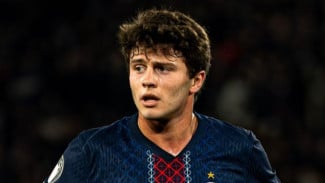 Momen PSG Angkat Trofi Liga Champions, João Neves Lempar Sindiran Pedas ke Arsenal