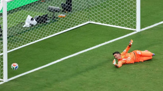 Uruguay Tersingkir! Blunder Muslera Antar Spanyol Menang 1-0