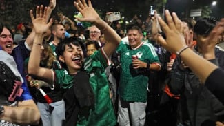 Fans Meksiko Bikin Inggris Susah Tidur Jelang Laga 16 Besar