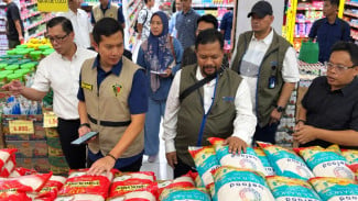 Pasokan Beras Premium Jabar Tertahan Harga Pemasok, BULOG Guyur Ritel Modern