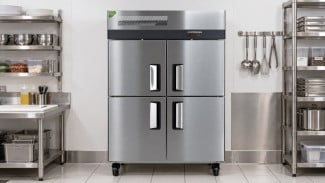 Sanwoo Luncurkan Upright Chiller SNW 1008 USCR untuk Sektor Usaha Kuliner
