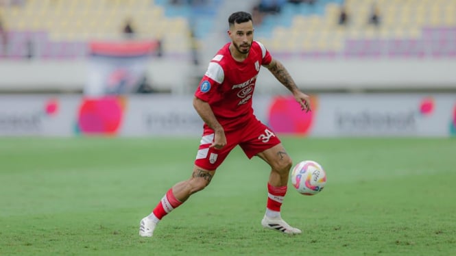 Jordy Tutuarima, Pemain Persis Solo