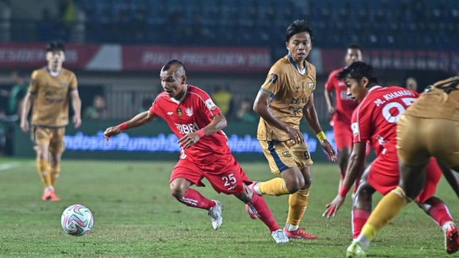 Dewa United vs Liga Indonesia All-Star