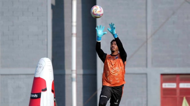 Carlos Eduardo, Kiper Persija Jakarta