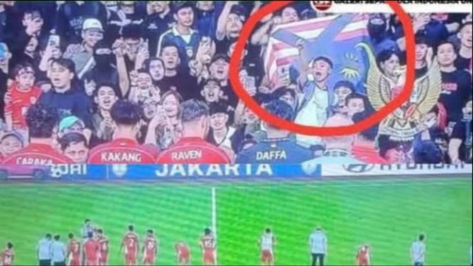 Bendera Malaysia Terbalik