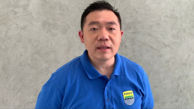 Dokter tim Persib Bandung, dr. Wira Prasetya
