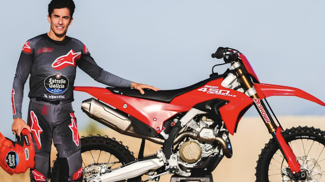 Marc Marquez Latihan Motocross Pakai Ducati Desmo 450 MX