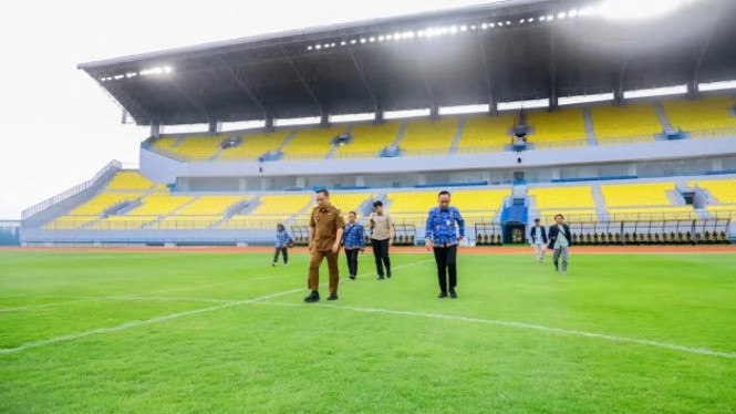 STADION GELORA JOKO SAMUDRO