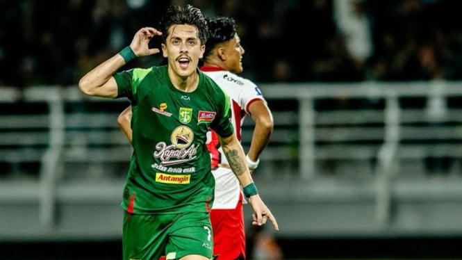 Persebaya vs Bali United