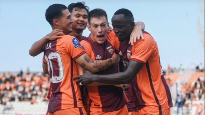 Borneo FC vs Persijap