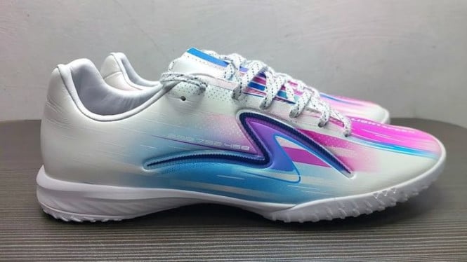 Sepatu Futsal Specs