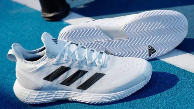 Sepatu Padel