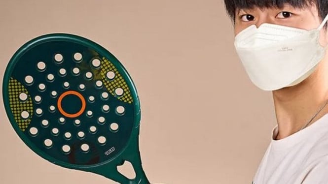 Ilustrasi Raket Padel