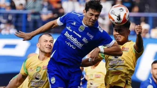 Persib Bandung vs Persebaya