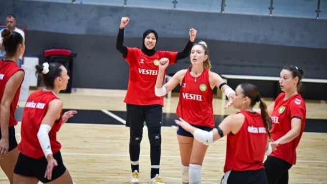 Megawati Hangestri dan Tim