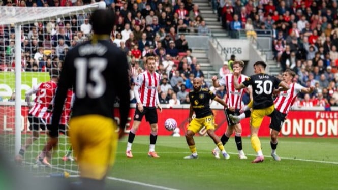 Manchester United vs Brentford