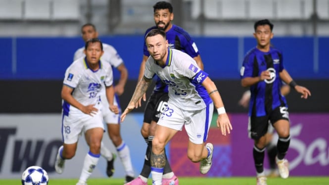 Persib Bandung vs Bangkok United