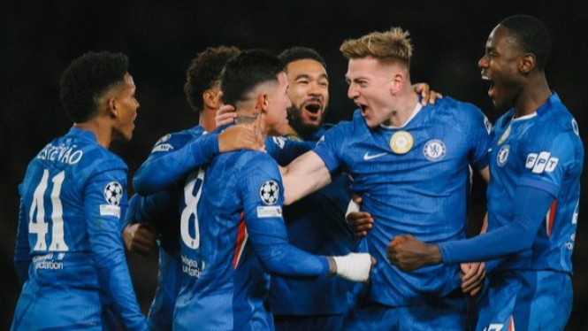 Klinis dan Disiplin, Chelsea Hancurkan Dominasi Brentford