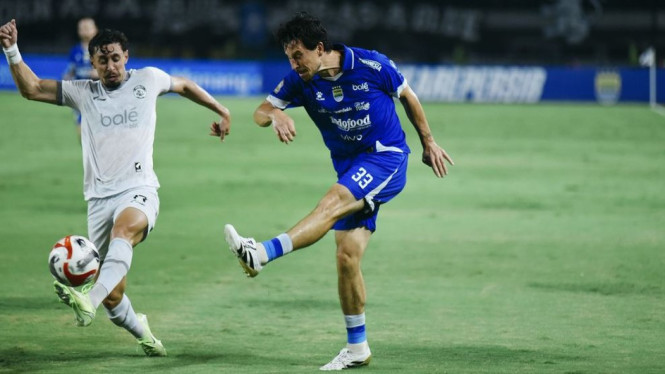 Persib vs Arema | Babak Pertama - 24 April 2026