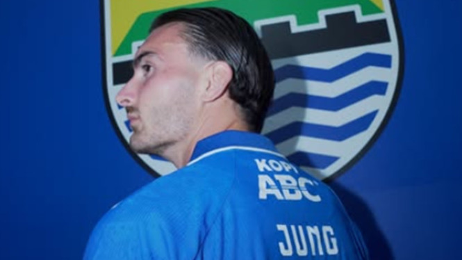 andrew jung persib bandung